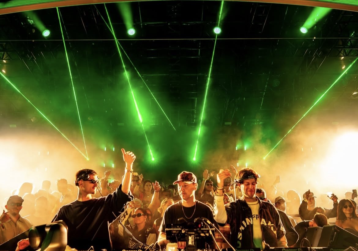 Crowd under green lasers